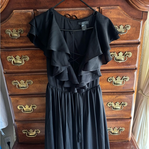 Mythical Goddess Gown by La Femme En Noir - Picture 7 of 8